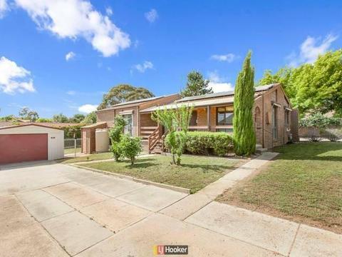 3Br house close to University of Canberra