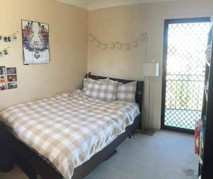 2x Bedroom in Milton