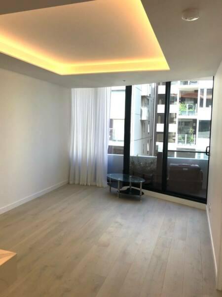 South Melbourne 2-Bedroom Apartment for Rent