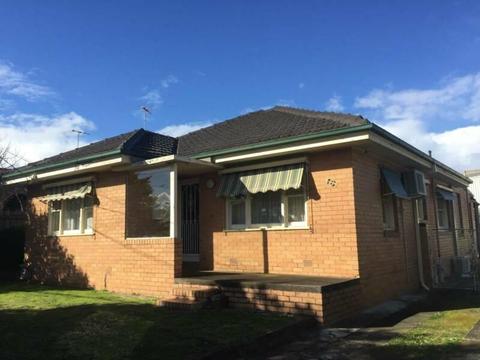 A house for rent near Monash Clayton Campus