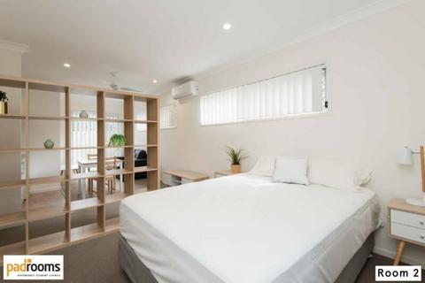 14 St Clements - High Quality Furnished STUDIO with Bills Incl