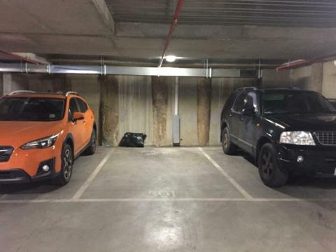 Car park for rent in Southbank Near Crown / South melbourne marke