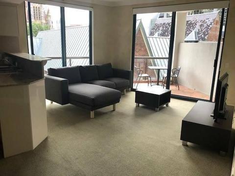 Spacious fully-furnished Brisbane CBD apartment