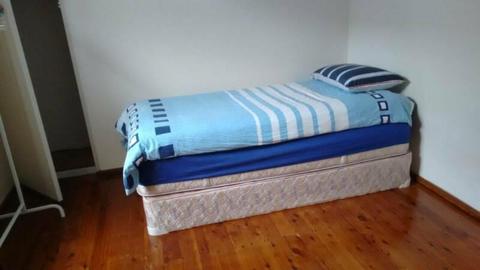 West Ryde Singlroom Share / Rent Near Station