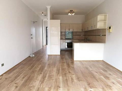 2 BED Apartment - NEWLY RENOVATED AVAILABLE FOR RENT