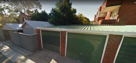 Garage for Rent in Kingsford