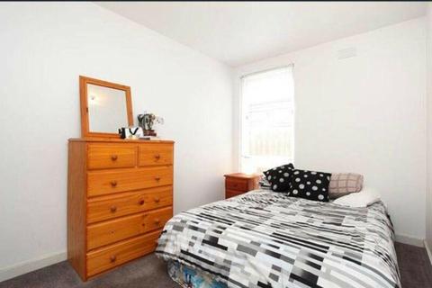 Shared Room available for rent in Hawthorn
