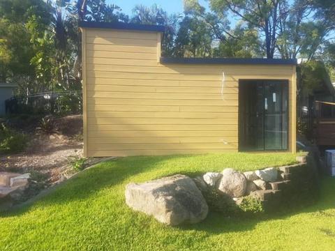 Free Accommodation 6 months - Tiny Loft Cabin SWAP Construction