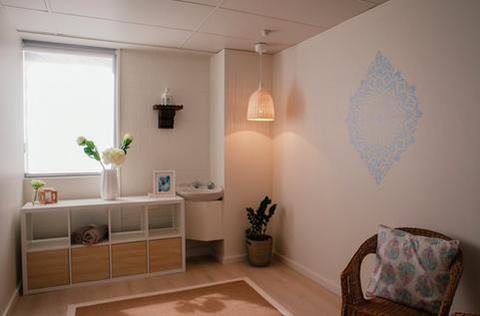 Bulimba, Camp Hill, Wynnum - Practitioner Treatment Room For Rent