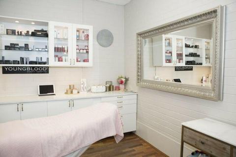 Wanted: Beauty room for rent in South Perth