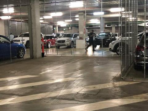 Secured Car Park in Zetland for rent