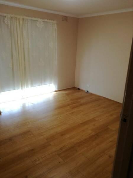 Room for rent noble park north