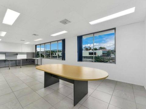 Large office space at Wooloongabba - near officeworks