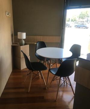 [St Kilda] Two Single rooms available and Japanese Tutoring