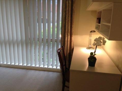 Large Fully Furnished Room Available - Springvale South