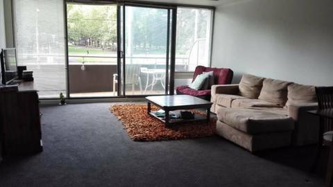 Beautiful room in Melbourne CBD for couple or 2 people