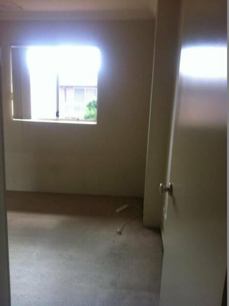 Girls Only! One Bedroom Available in Kingsford close to UNSW