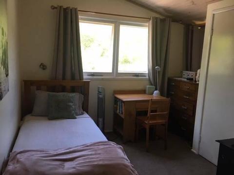 Student Room for Rent in Buderim