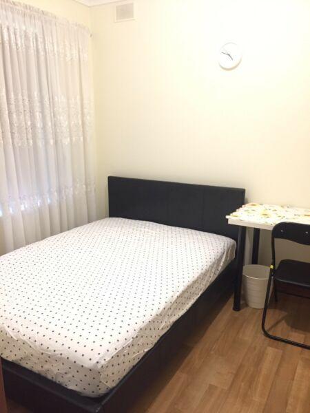 Room available for FEMALE ONLY, $140