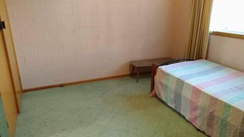2nd bedroom will be rent in Moonah for one female