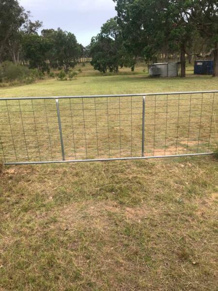 5 ACRE PROPERTY WATTLE CAMP QLD 4615