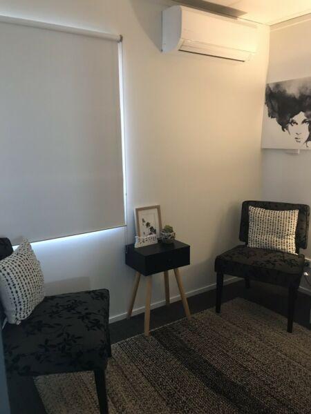 Three rooms for rent in health clinic in Noosa $550