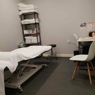 Clinic Treatment Room To Rent - Bayside