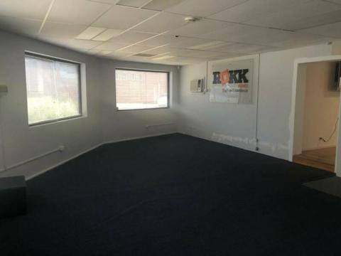 CORNER SHOP/OFFICE Available for Leasing