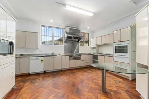 220 Doncaster Avenue, Kensington, NSW 2033