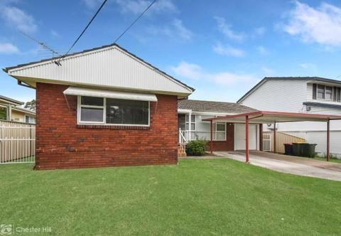 FOR LEASE, 7 Baxter Rd Bass Hill, 3 BEDS, $600 P/W