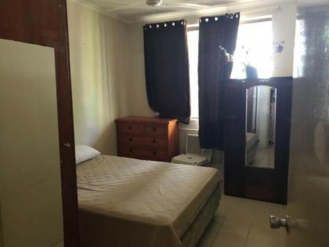 2 bdr apartment fully furnished convenient cbd location