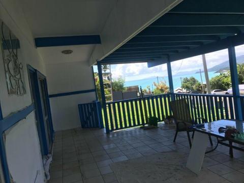 Airlie Beach- 7 Bedroom House For Rent