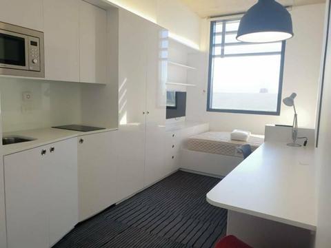 [SOUTHBANK] Ensuite Single-Studio for rent! Brand-new Apartment