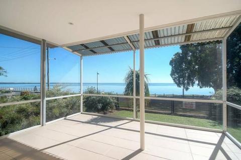 House right on the ocean - for rent: 550 AUD / week