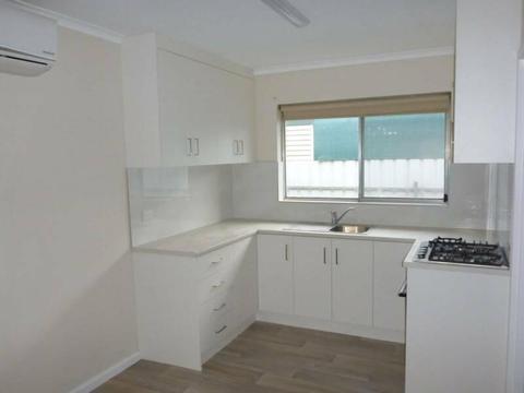 Large 2 BR Unit for Rent in Collinswood
