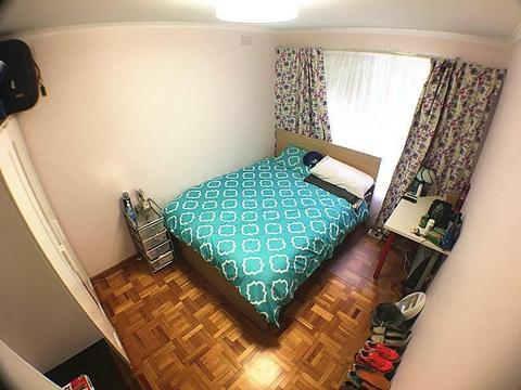 Melbourne Templestowe Lower - Room for Rent (Female Tenant)