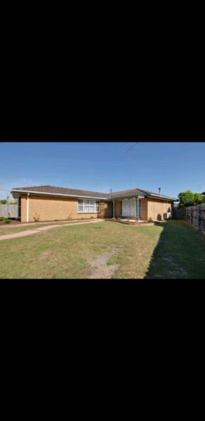3 bedroom house in Traralgon