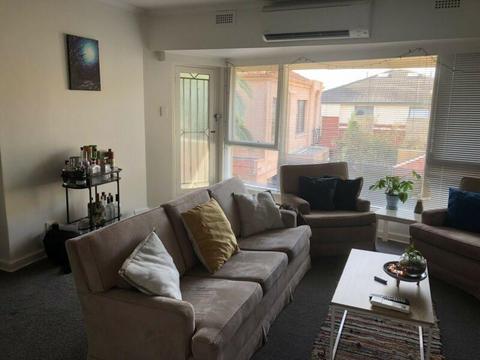 2 Bedroom Lease Transfer Hawthorn/Camberwell
