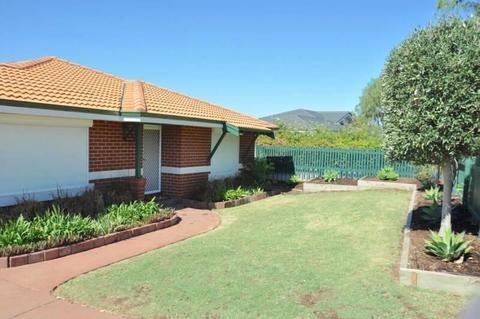 Lovely home with LARGE shed!