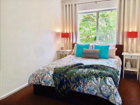 Fully Furnished and Renovated 1 Bedroom in East Freo