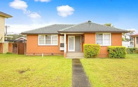 3 Bedroom Brick House for Sale in Cartwright