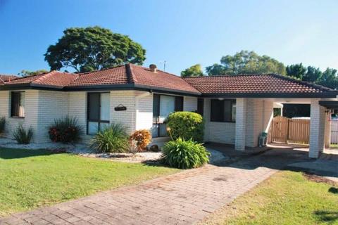 Calling all investors for this one! Buy in Bethania, QLD
