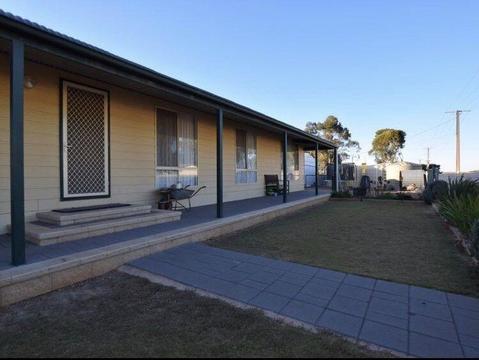 Beautiful home with granny flat in Quorn