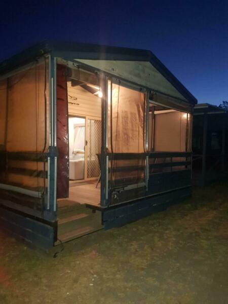 Relocatable holiday cabin at Venus Bay