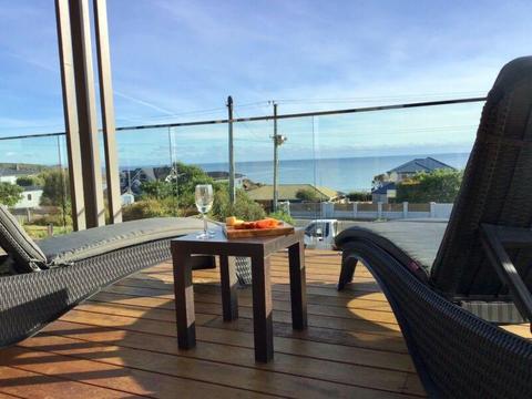 Modern Luxury Beach House in Greens Beach with Spectacular Views