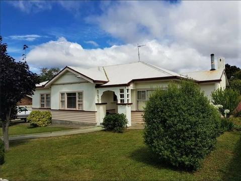 Large House with Big Returns: St Marys, Tasmania