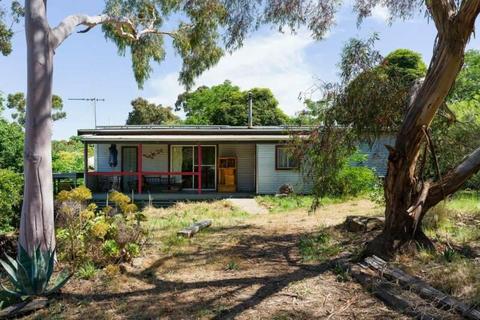 holiday house for sale 36 Reef St Maldon