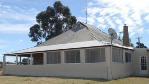 Kinloch house 117 acres 4bed house lot 60 calingri goomalling rd