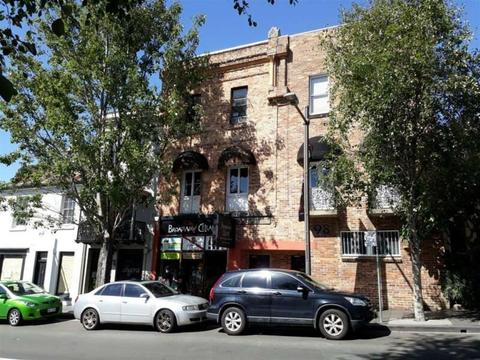 Male/female share rooms in Glebe/Sydney $260. per person per week
