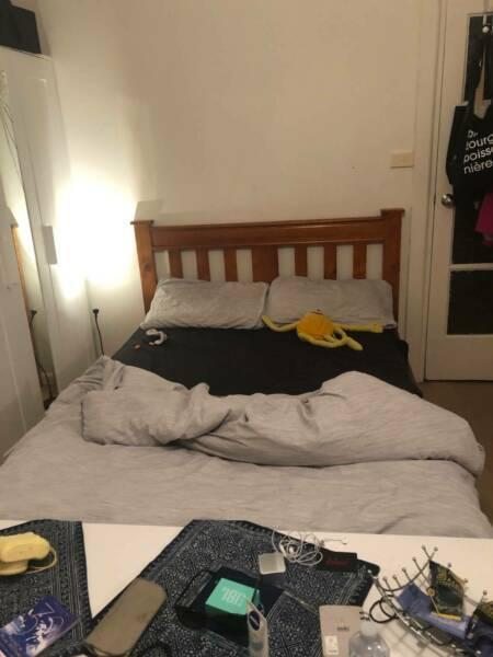 BONDI LOOKING FOR ONE GIRL TO SHARE A HUGE ROOM from the 14 APRIL